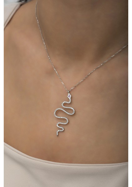 925 Ayar Gümüş Rodyumlu Zirkon Taşlı Yılan Kolye fiyatları