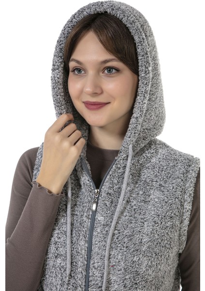 Kadın Gri Kapşonlu Kolsuz Peluş Yelek fırsatları