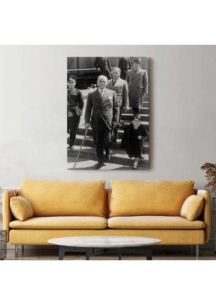 Atatürk Portre Tablosu Mustafa Kemal Atatürk Dikdörtgen Dekoratif Kanvas Tablo