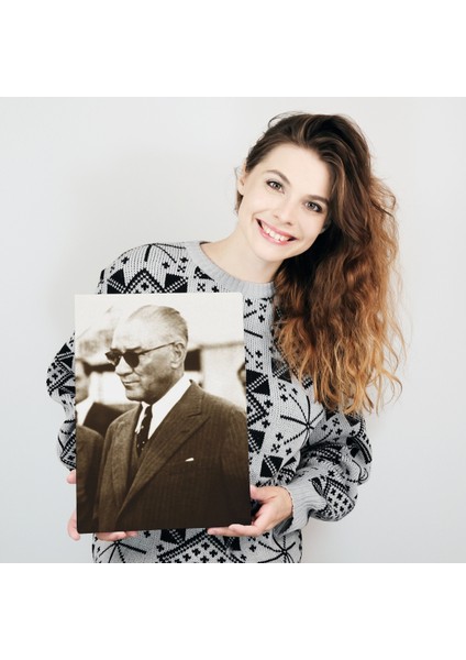 Atatürk Portre Tablosu Mustafa Kemal Atatürk Dikdörtgen Dekoratif Kanvas Tablo
