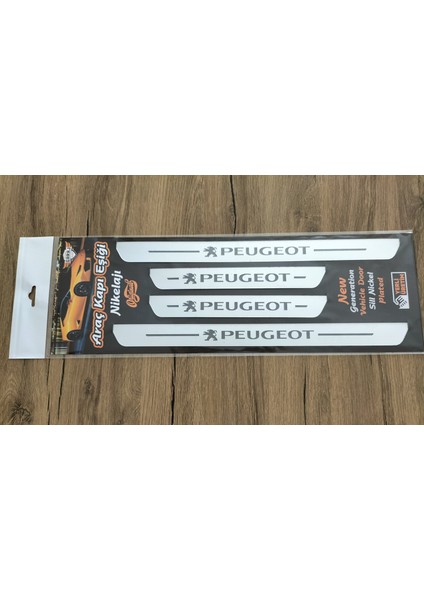 Peugeot 106 Özel Kapı Eşik Yazısı Krom