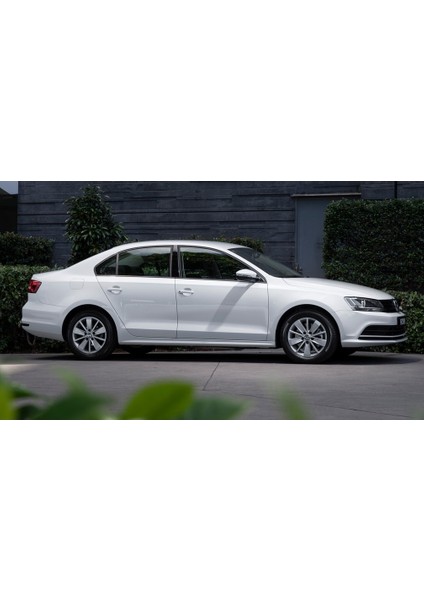 Vw Jetta 2015-2018 Sağ Arka Yolcu Kapısı Cam Açma Düğmesi 7L6959855B fiyatları