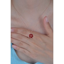 Essare 925 Ayar Kırmızı Taşlı Çiçek Kolye Kadın Gümüş Kolye