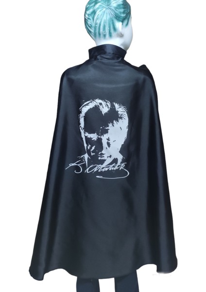 Atatürk Baskılı Siyah Pelerin 3-14 Yaş