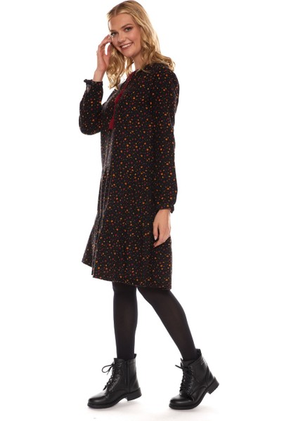 Siyah Uzun Kol Pazen Püskül Yaka Kısa Elbise fırsatları