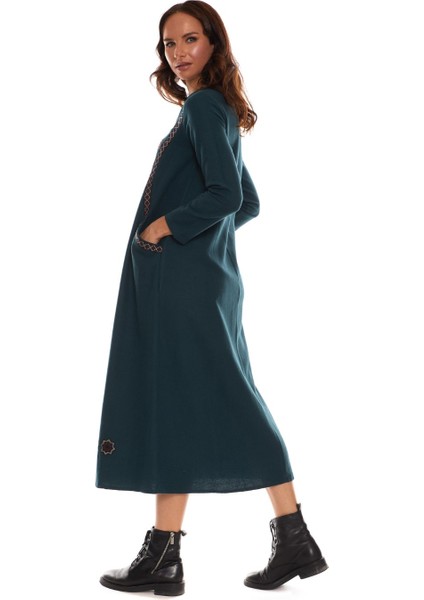 Uzun Kol Pazen Petrol Nakışlı Uzun Elbise modelleri