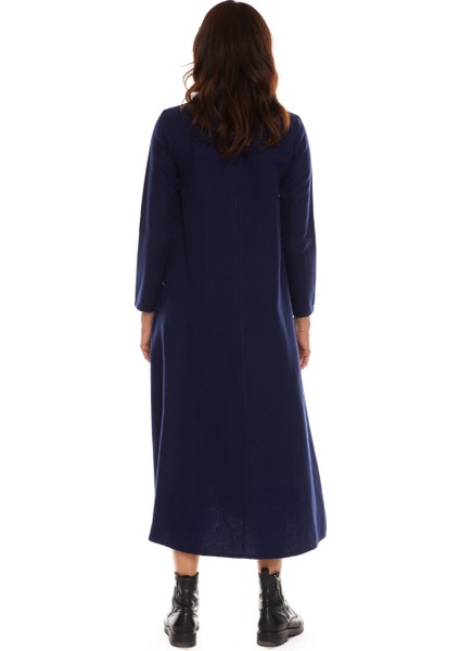 Uzun Kol Pazenlacivert Nakışlı Uzun Elbise fırsatları