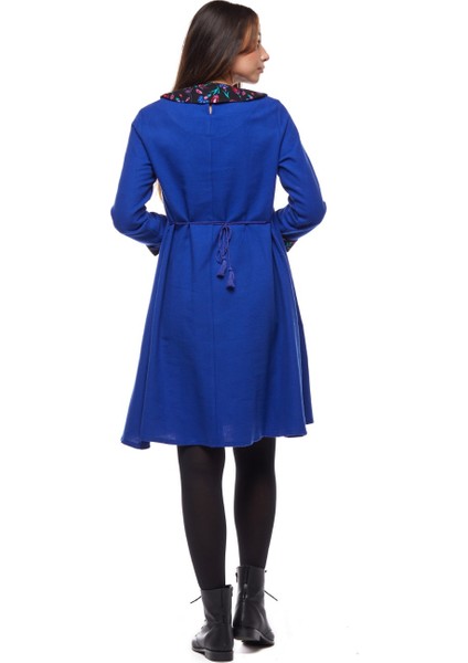 Pazen Saks Çiçek Yakalı Elbise fırsatları