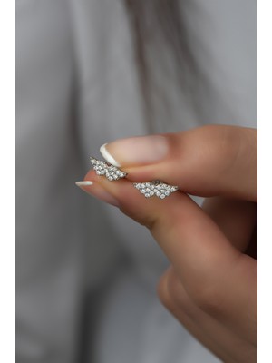 Nereze 925 Ayar Gümüş Minik Melek Kanadı Küpe