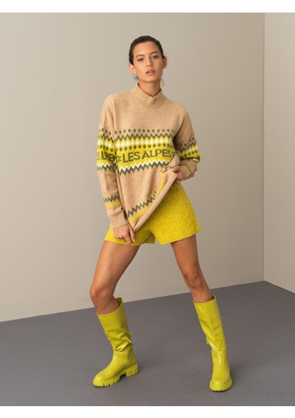 Kadın Bej Regular Fit Desenli Kazak fırsatları