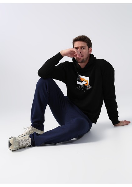 Kapüşon Yaka Düz Siyah Erkek Sweatshirt Monı