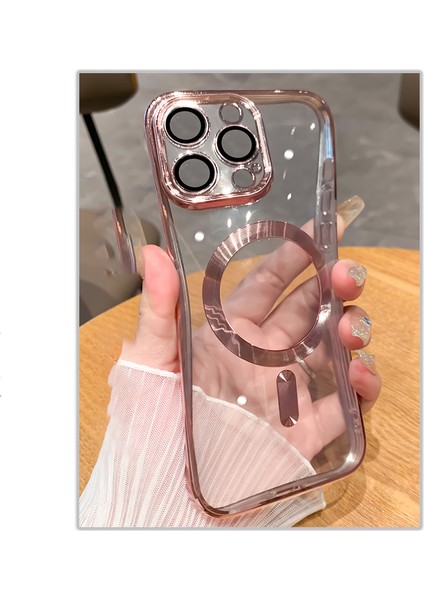 Apple iPhone 13 Pro Max Kılıf Magsafe Kamera Lensli Korumalı Şeffaf Silikon Kapak