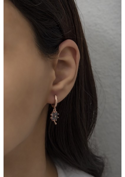 925 Ayar Gümüş Mistik Topaz Taşlı Yonca Küpe fiyatları