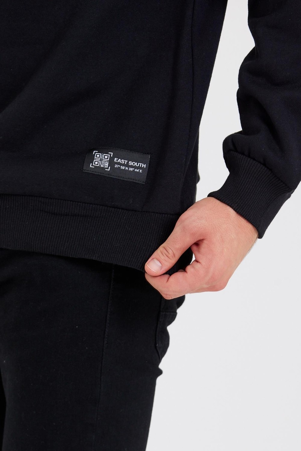 Mmetalic Bisiklet Yaka Etiket Detayı Içi Pamuklu Erkek Sweatshirt görsel 2