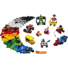 LEGO® Classic Yapım Parçaları ve Tekerlekler 11014- 4 Yaş ve Üzeri Çocuklar İçin Genç Zihinleri Harekete Geçirecek Eğlenceli Tekerlekli Modeller İçeren Yaratıcı Oyuncak Yapım Seti (653 Parça)