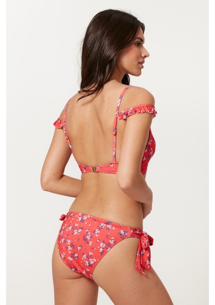 Omuz Detaylı Fırfırlı Üçgen Bikini Takım Desenli 217359 fiyatları