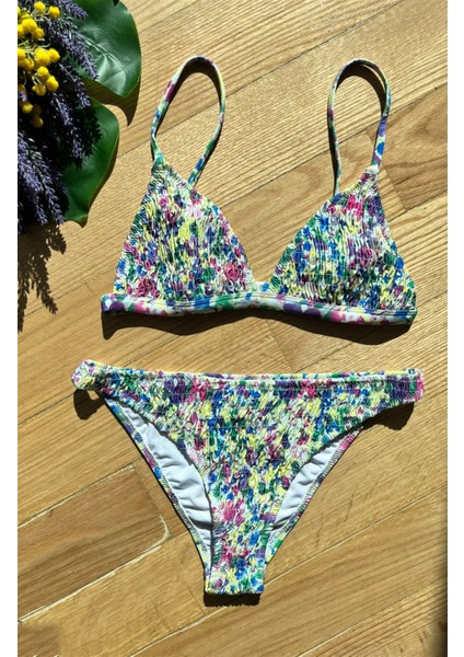 Gipeli Üçgen Bikini Takım Desenli 227287
