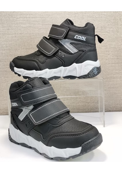 Hunter Siyah Outdoor Çocuk Bot