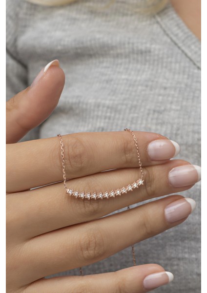 925 Ayar Gümüş Rose Şık Tasarım Minik Yıldız Yolu Kolye