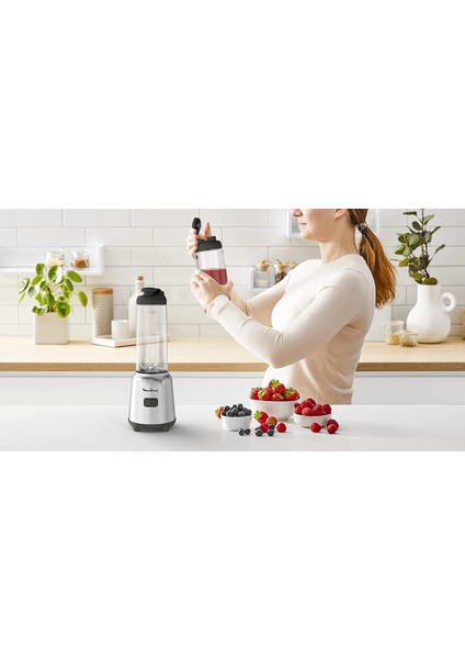 Mix&move Blender Tritan'a Sığacak 2 Şişe, Kompakt Tasarım, Çıkarılabilir Bıçaklar, Basit Kontrol LM15FD10