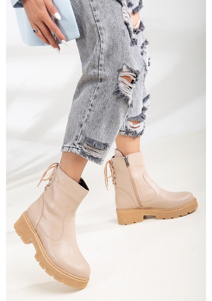 Kalın Tabanlı Fermuarlı Arkadan Bağcıklı Kışlık Kadın Bot