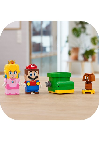 Super Mario™ Goomba'nın Ayakkabısı Ek Macera Seti 71404 Yapım Seti (76 Parça)