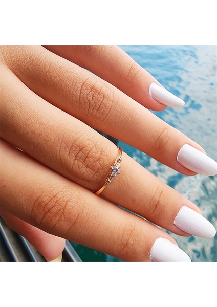 Altın Yüzük - 0.30 Karat Tria Pırlanta Montörü Signity Swarovski Taşlı 14 Ayar Altın Evlilik Teklifi Yüzüğü modelleri