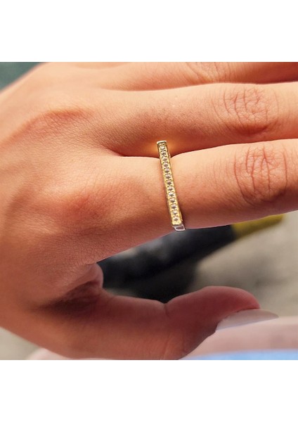 Altın Yüzük - Signity Swarovski Taşlı Düz Çizgi Modern Dizayn 14 Ayar Altın Yüzük