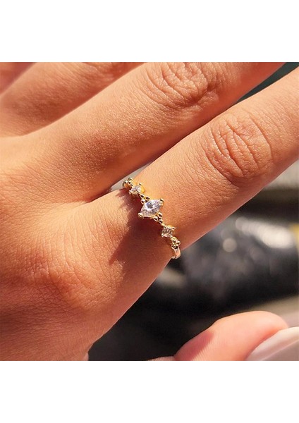 Altın Yüzük - 14 Ayar Altın Fantezi Mekik Zirkon Taşlı Minimal Altın Yüzük - Eşe, Sevgiliye Yüzük modelleri