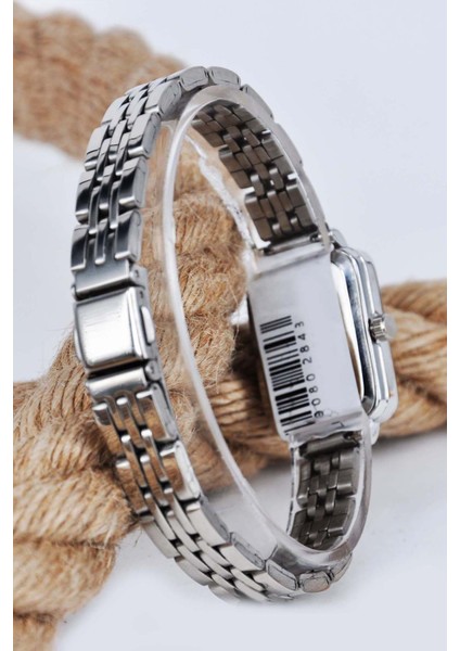 Gümüş Renk Dikdörtgen Kasa Vintage Şık Sade Genç Kız Kadın Kol Saati SU-650 fiyatları