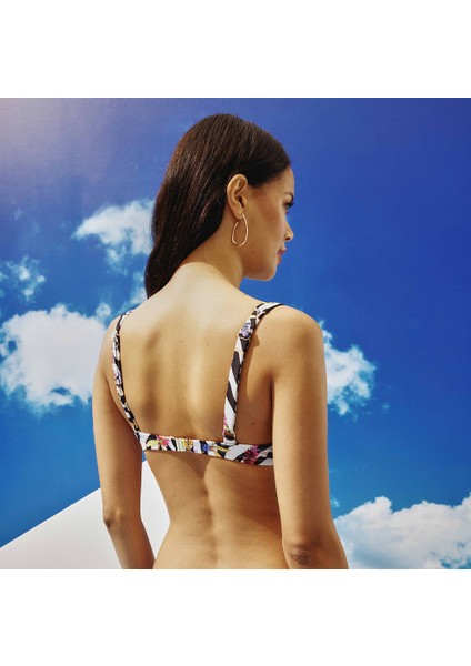 Önü Bağlamalı Balenli Bikini Takımı