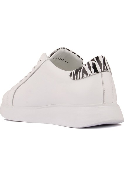 - Beyaz Deri Bağcıklı Erkek Günlük Ayakkabı fırsatları