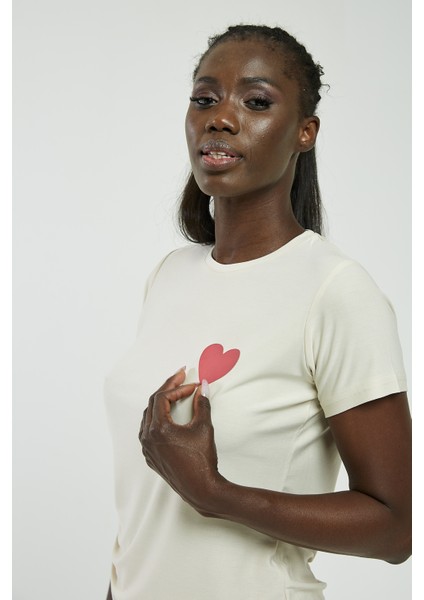 Kalpli Tshirt Bej indirimleri