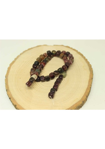 Akik Taşı Küp Şekilli 7-8mm Aralığı Yarım Dizi (24240) (18CM Uzunluğundadır)