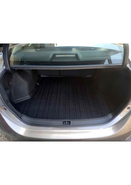Toyota Corolla Sedan Bagaj Havuzu Paspası 2013-2018 E180
