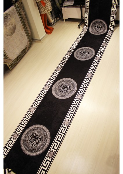 Medusa Motif Siyah Versace Halı-Yolluk Süngerli Yüzey-Deri Taban fırsatları