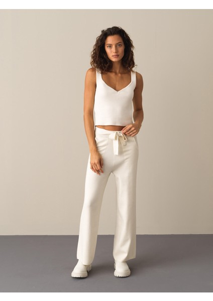 Kadın Ekru Slim Fit Triko Basic Atlet