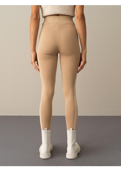 Kadın Ekru Yüksek Bel Slim Fit Triko Tayt fırsatları