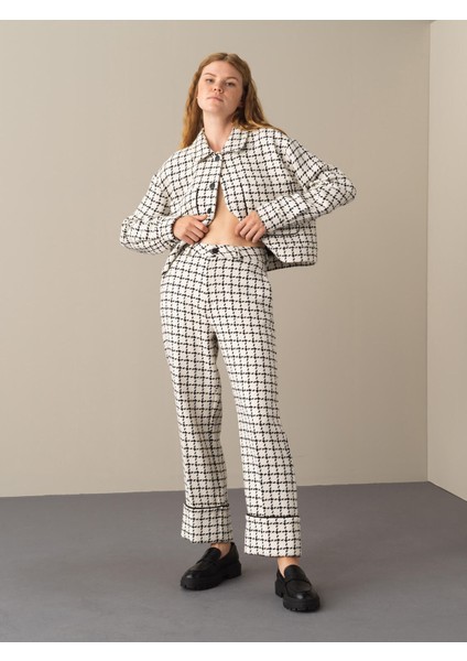 Kadın Beyaz Regular Fit Pantolon