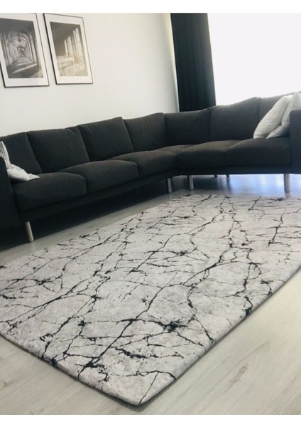 Modern Desen Lastikli Halı Örtüsü