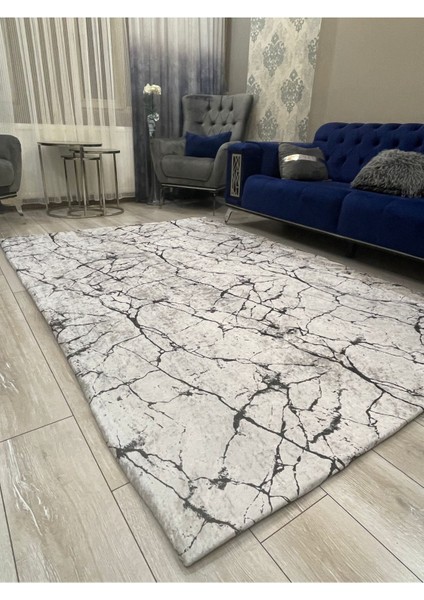 Modern Desen Lastikli Halı Örtüsü