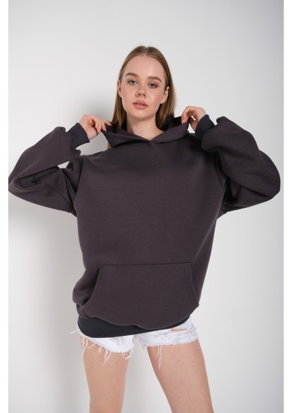 Kadın Oversize Kapüşonlu Sweatshirt