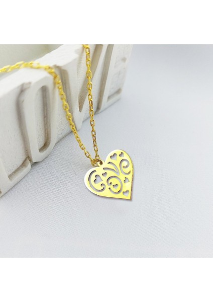 925 Ayar Gümüş Love Yazılı Kalp Kolye
