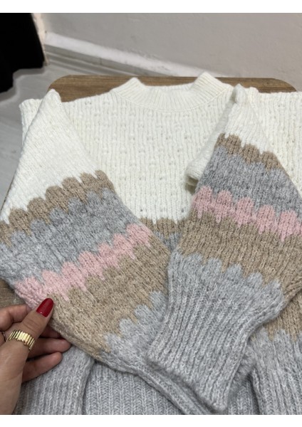 Balıkçı Yaka Ekru Triko Kazak fırsatları