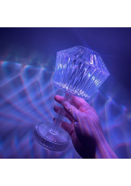 Kristal Masa Lambası Romantik Bir Atmosfer Gece Lambası