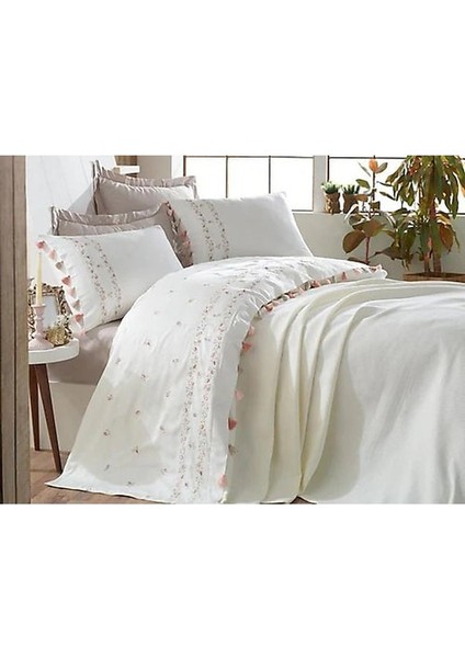 Lara Nakışlı ve Püsküllü Çift Kişilik Pike Takımı