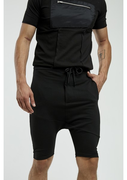 Siyah Dar Kesim Cepli Şort