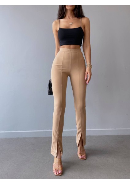 Paçası Yırtmaçlı Pantalon indirimleri