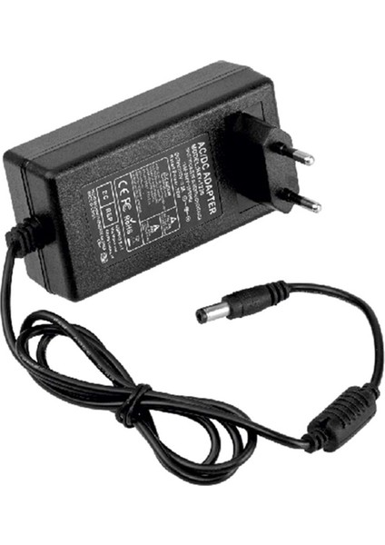 CT-2553 3m 60W 5A Fişli Adaptör