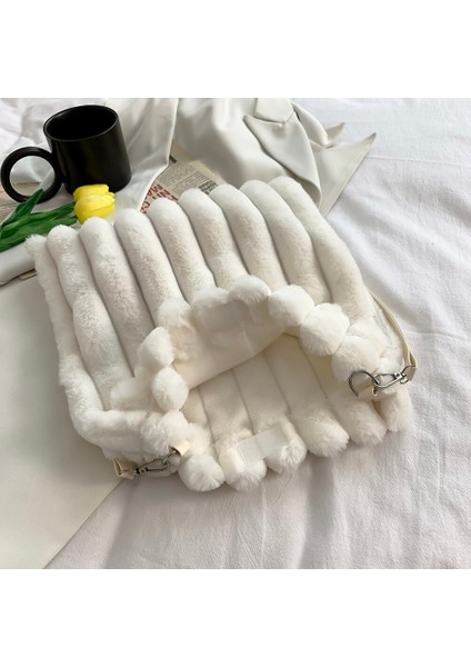 Baskılı Omuz Çantası Peluş Suni Kürk Tote fırsatları